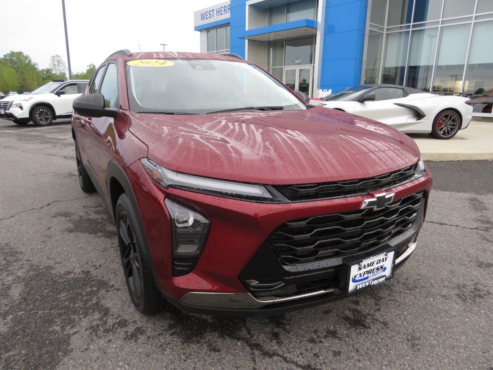 Used 2024 Crimson Metallic Chevrolet ACTIV image 3