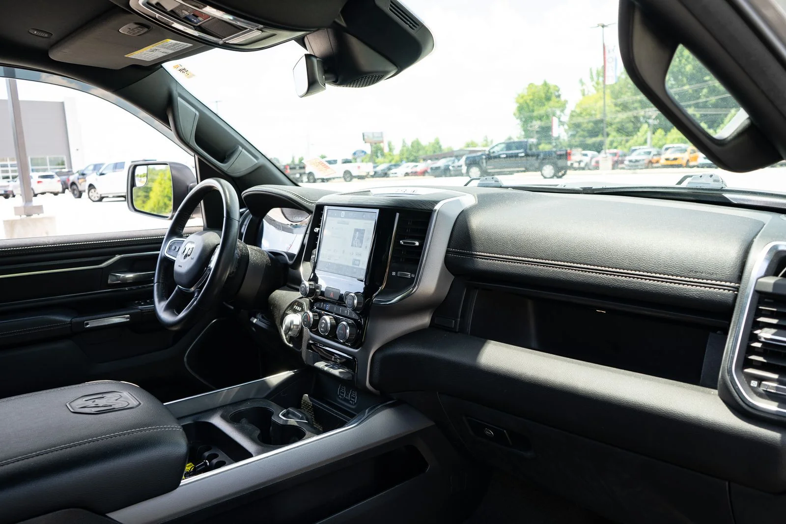 Used 2024 Silver Ram Laramie image 21