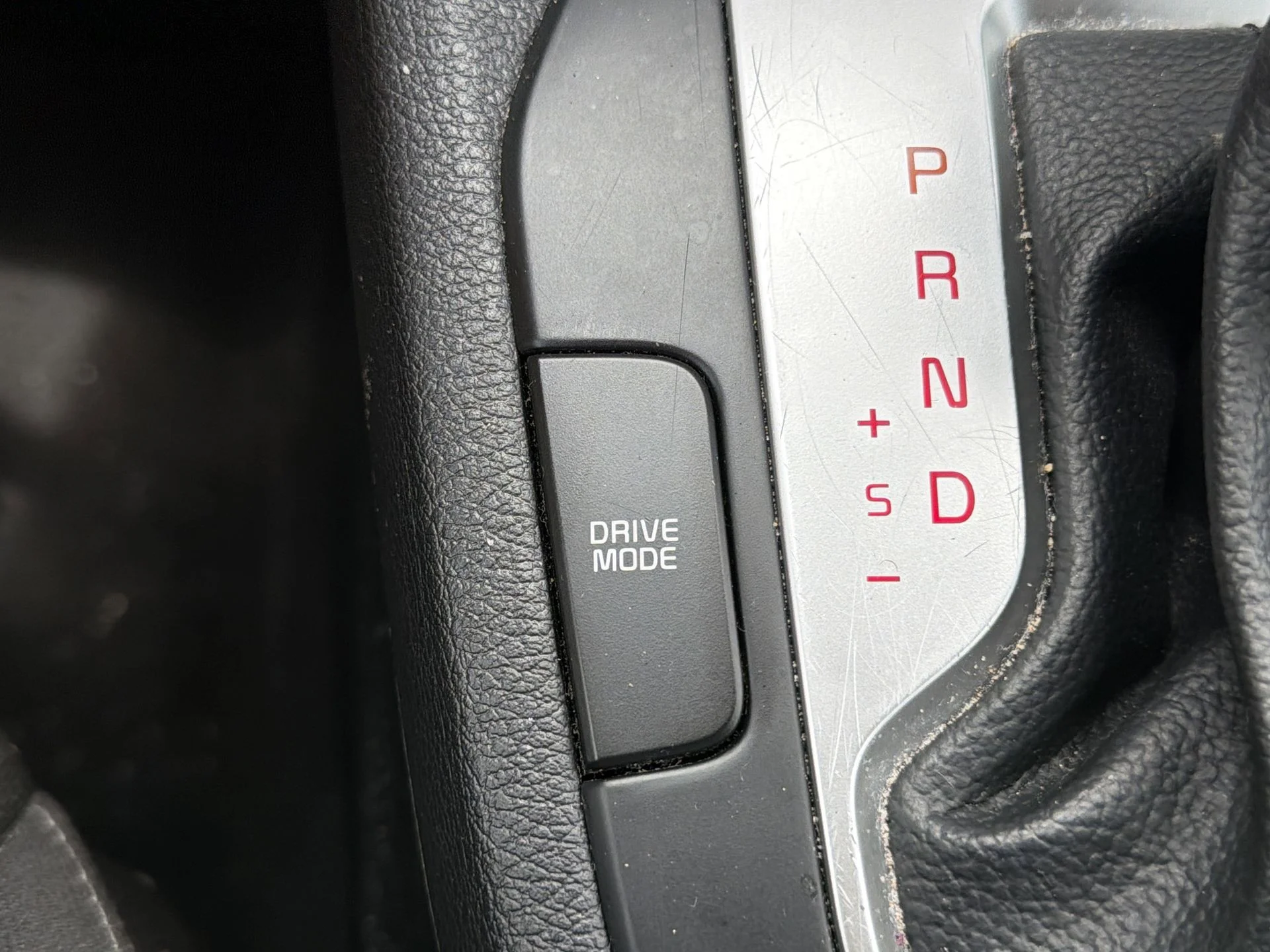 Certified Used 2024 Aurora Black Pearl Kia LXS image 11