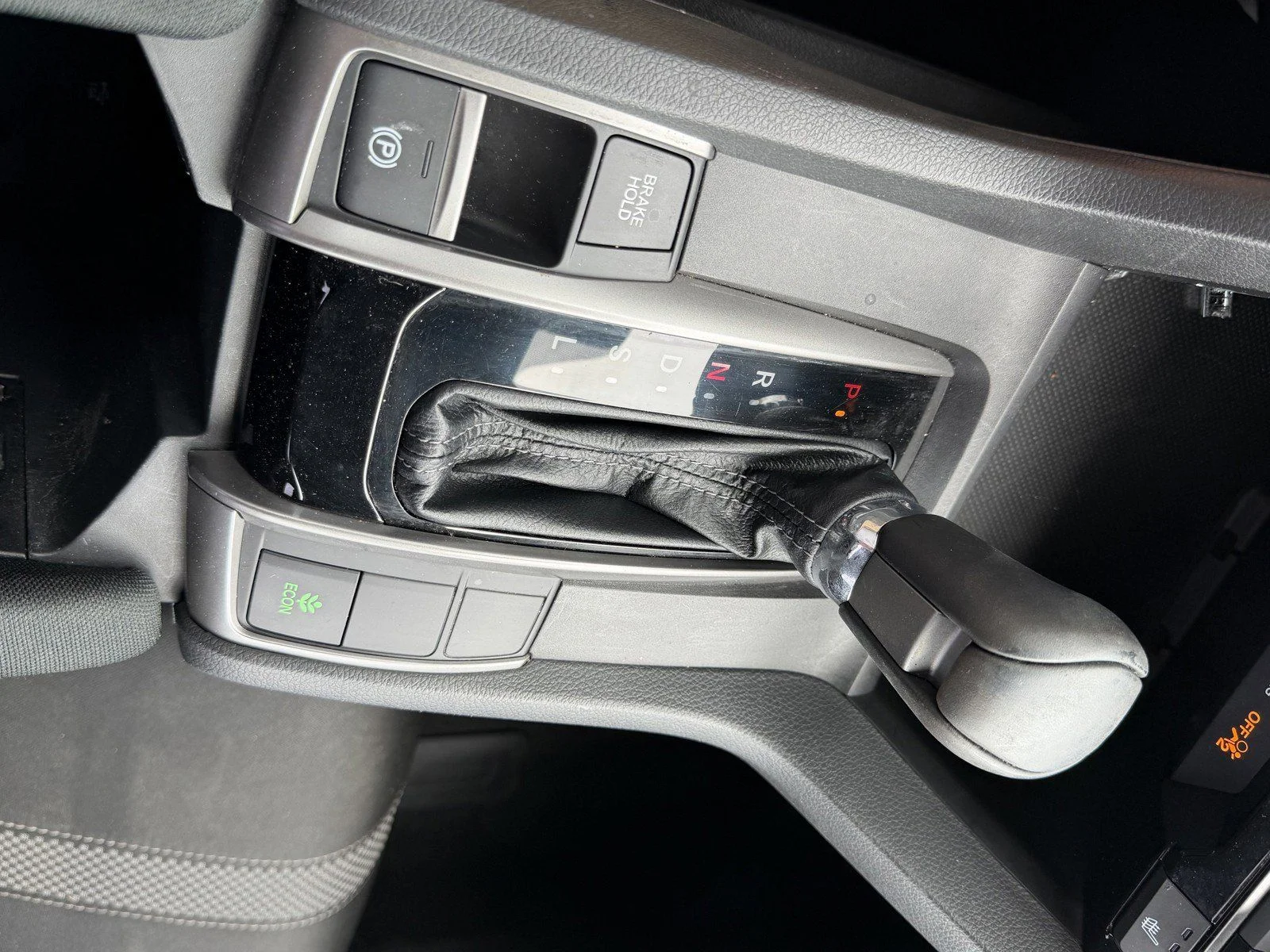 Used 2021  Honda EX image 30