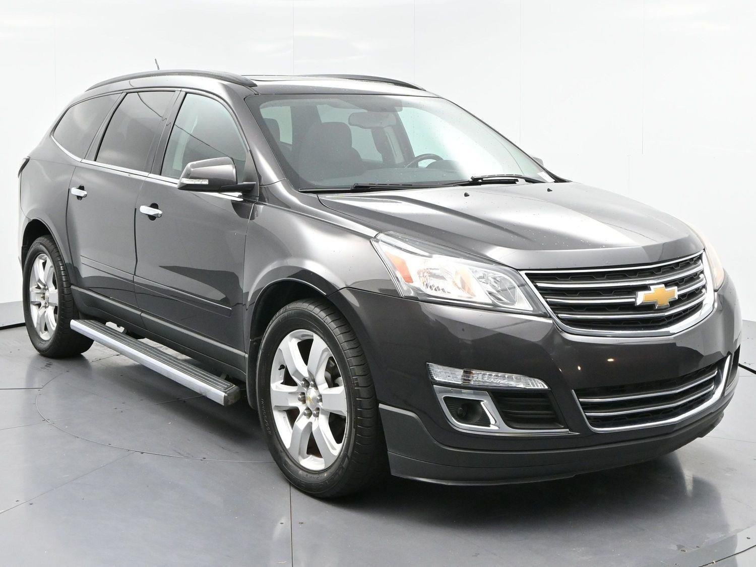 Used 2016 Tungsten Metallic Chevrolet LT image 8