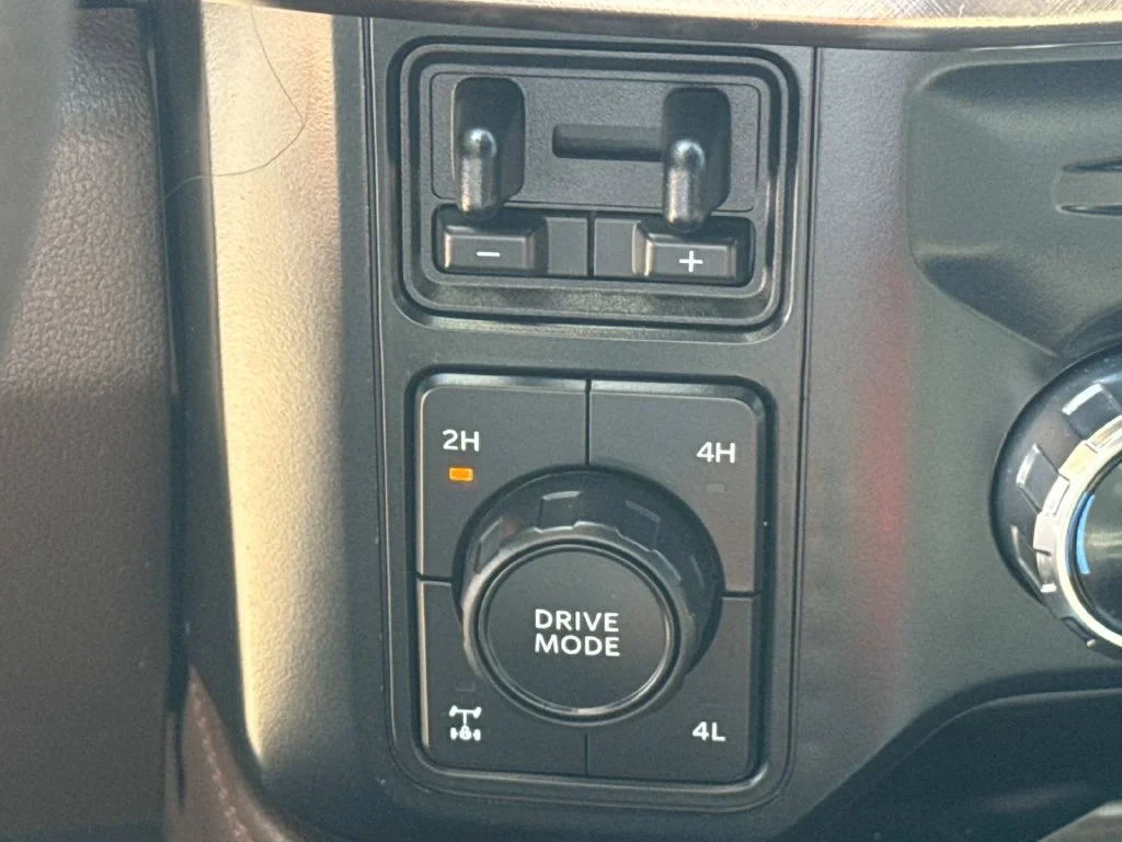 Used 2023 Brown Ford King Ranch image 49
