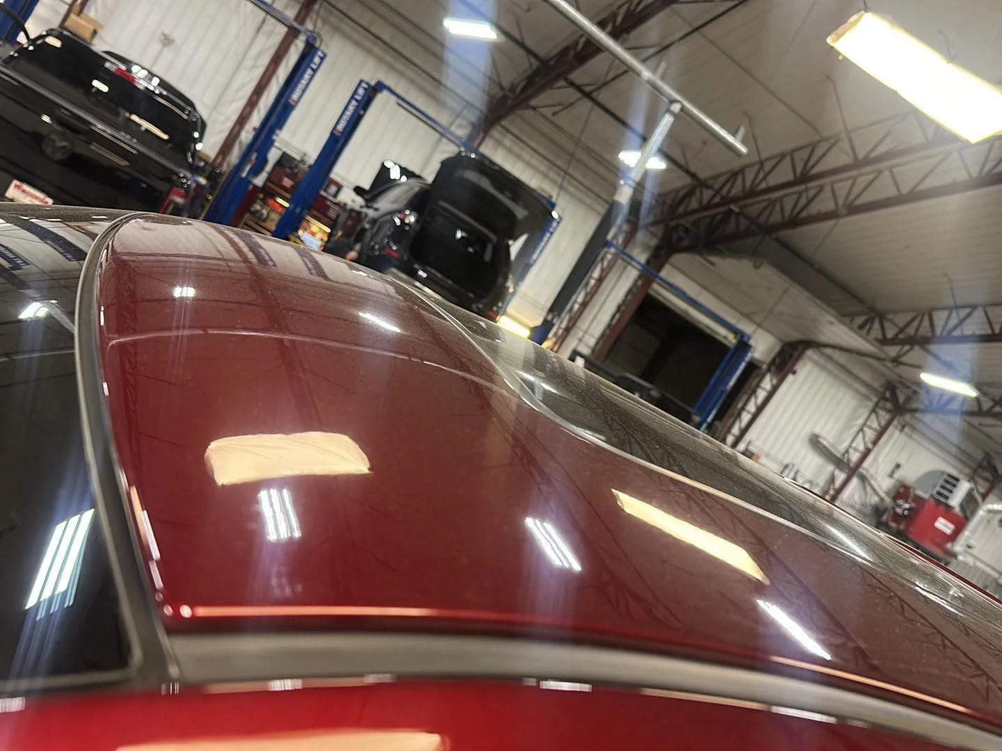 Used 2020 Velvet Red Pearlcoat Jeep Altitude image 14