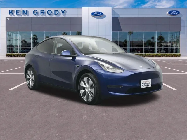 2023 Tesla Model Y Long Range