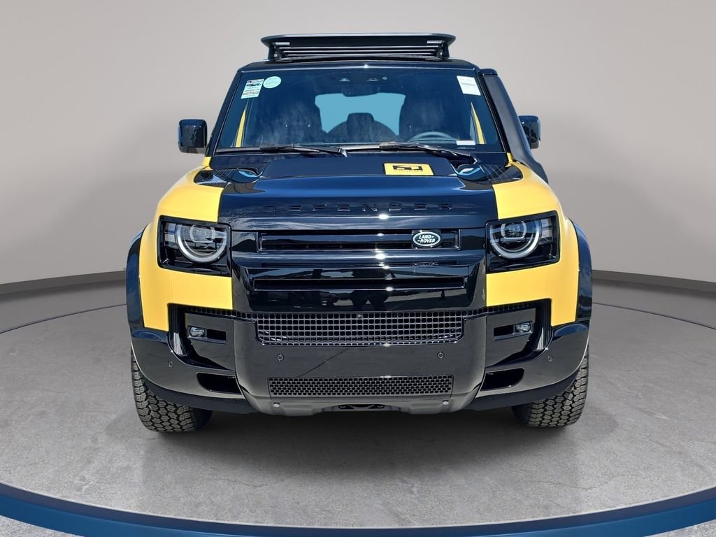 New 2026 Deep Sandglow Yellow Land Rover Trophy Edition Deep Sandglow image 2
