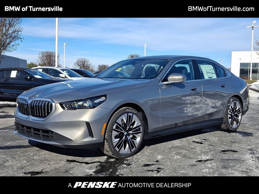 2026 BMW 5 Series 530i xDrive Sedan's photo