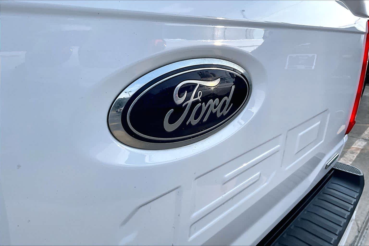 Certified Used 2022 Oxford White Ford XL image 31