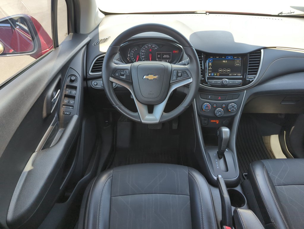 Used 2018 Red Chevrolet LT image 14
