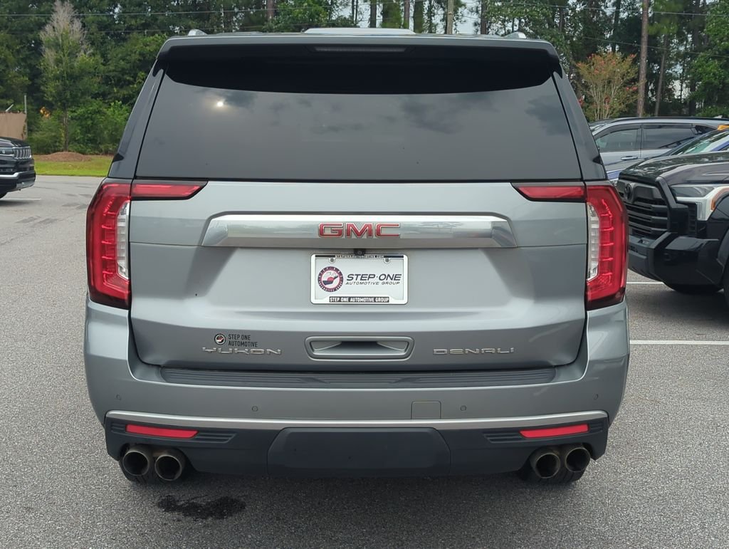 Used 2023 Silver GMC Denali image 5