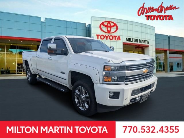 2016 Chevrolet Silverado HD High Country 4WD Crew Cab Standard Box's photo