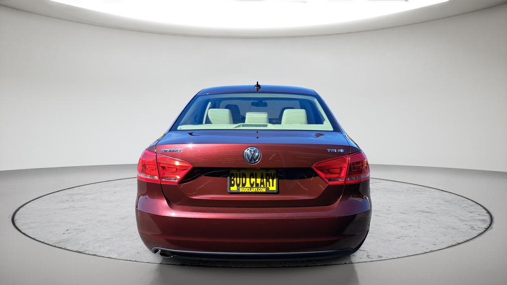 Used 2014 Red Volkswagen 1.8T SE image 4