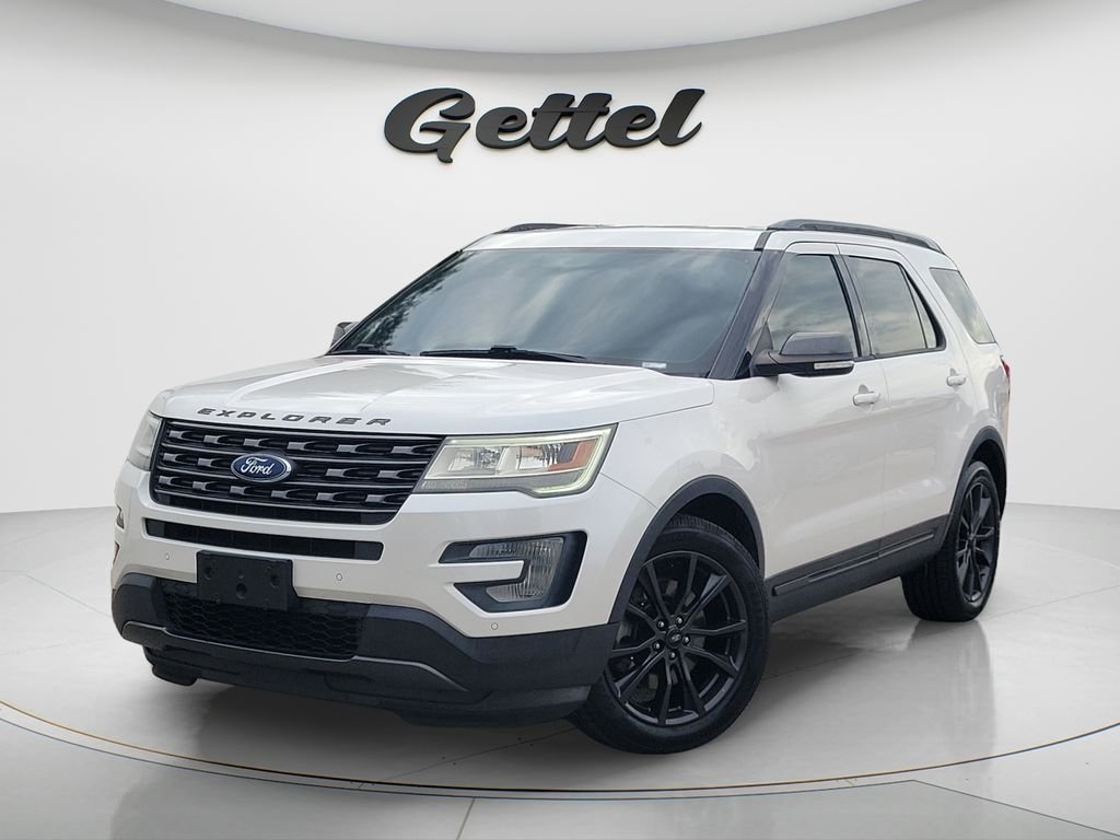 2017 Ford Explorer XLT FWD's photo