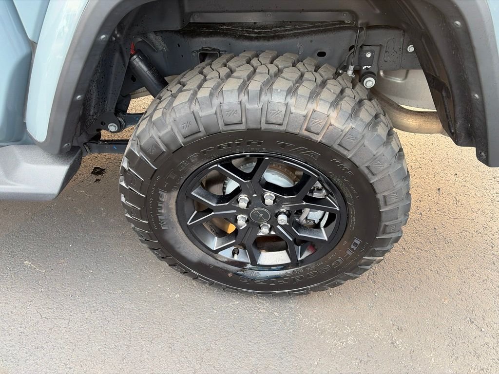Certified Used 2025 Gray Jeep High Tide image 12