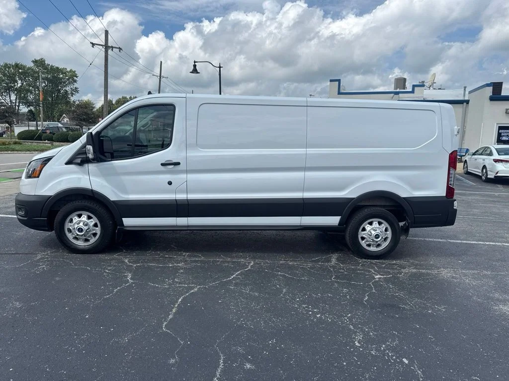 Used 2025 White Ford Base image 7