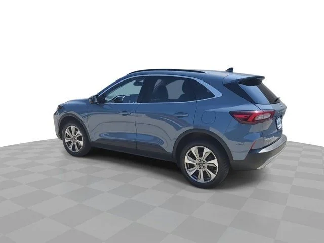 Used 2024 Blue Ford Platinum image 6
