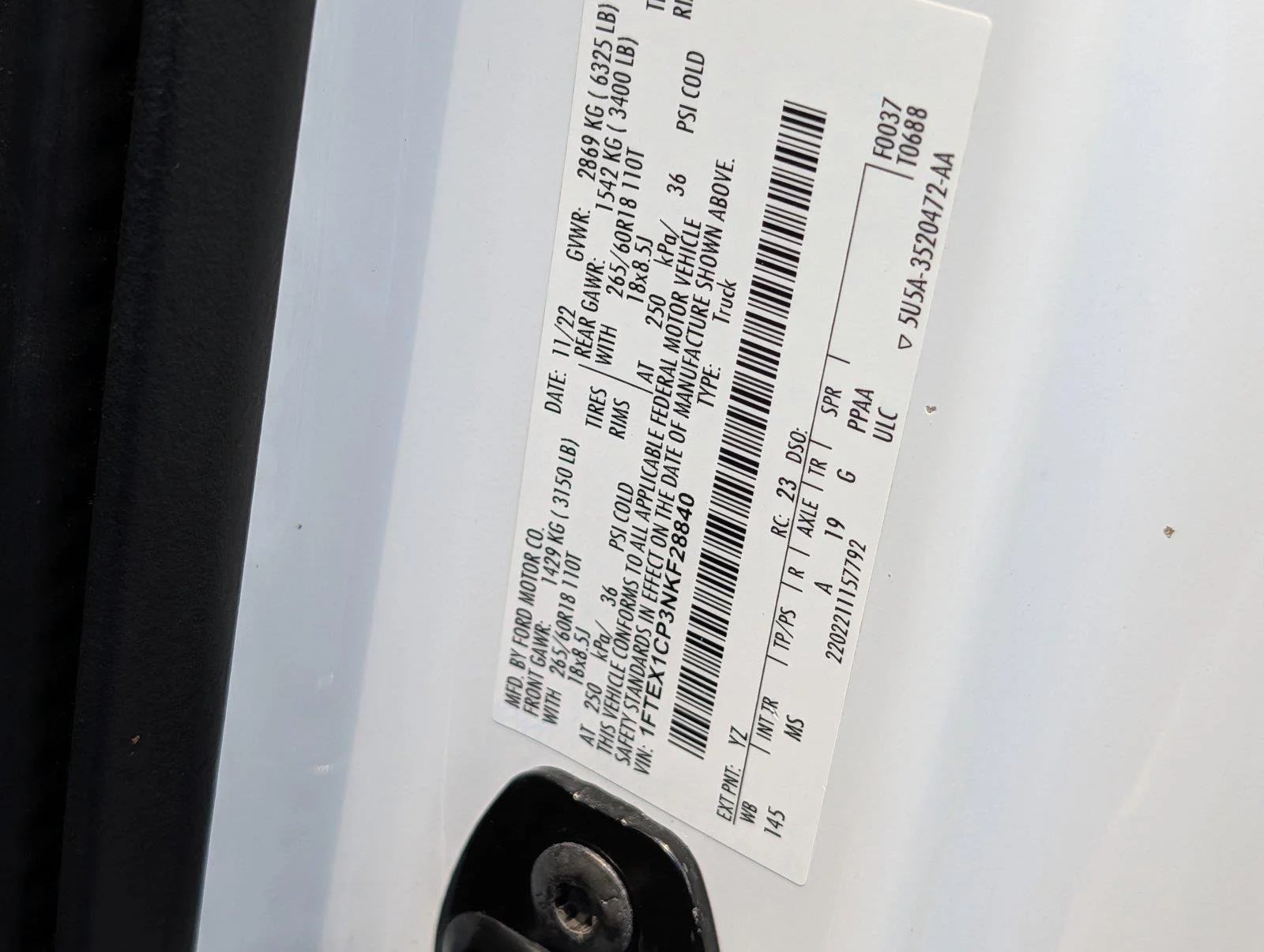 Used 2022 Oxford White Ford XLT image 26