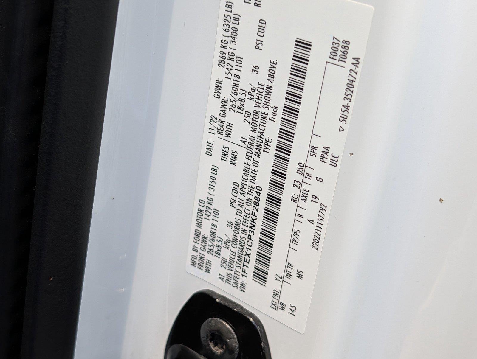 Used 2022 Oxford White Ford XLT image 26