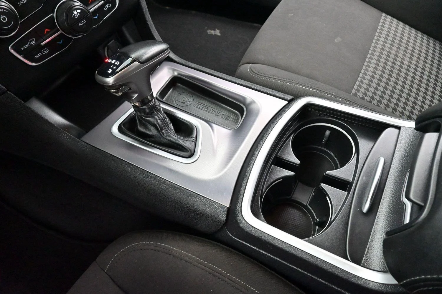 Used 2021 White Knuckle Clearcoat Dodge R/T image 23