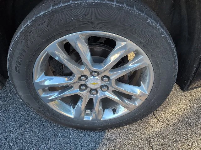 Used 2019 Black Chevrolet High Country image 5