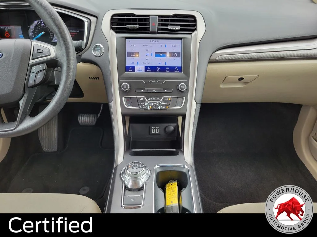 Used 2020 White Ford SE image 19