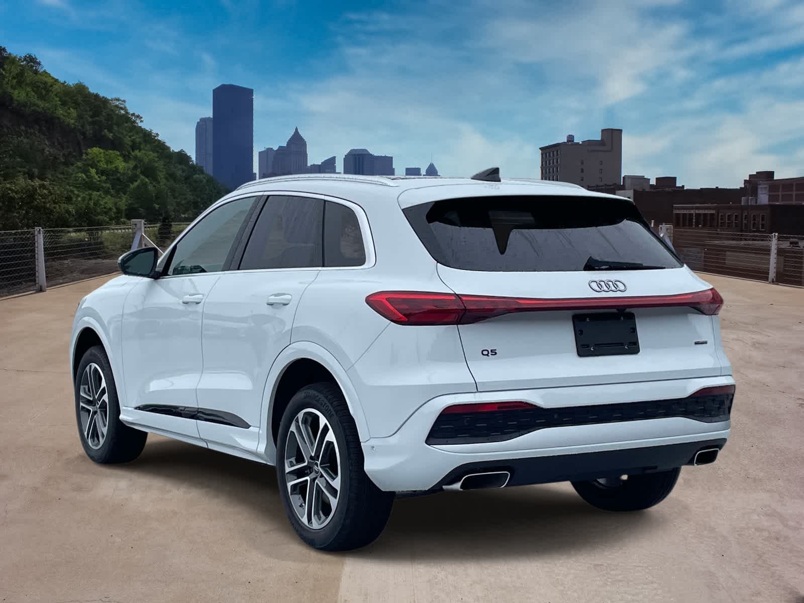New 2026 2Y2Y/White Audi Premium image 9