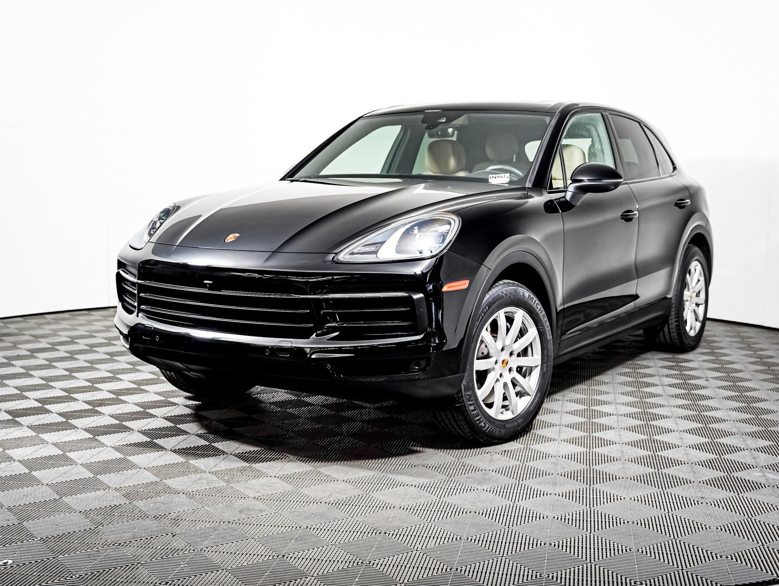 2023 Porsche Cayenne