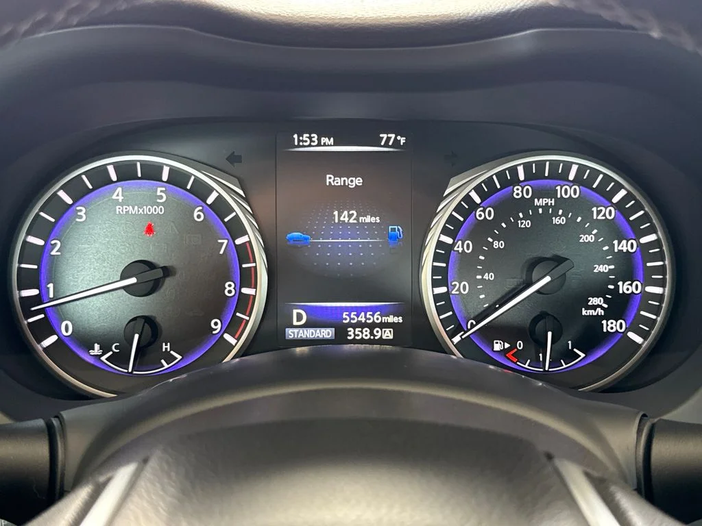 Used 2017 Blue INFINITI Red Sport 400 image 32