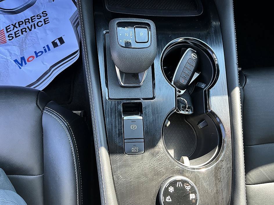 Used 2023 Gun Metallic Nissan SL image 21