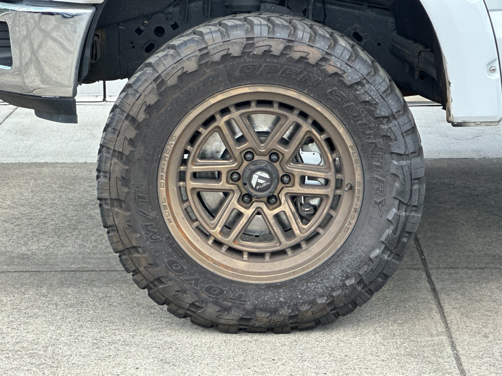 Used 2019 Oxford White Ford XLT image 24