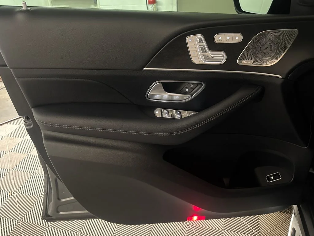 Certified Used 2023  Mercedes-Benz GLE 350 image 16