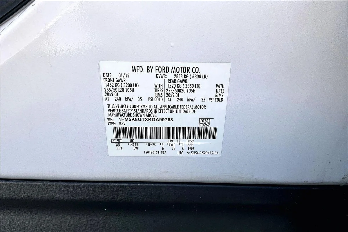 Used 2019 White Ford Sport image 19