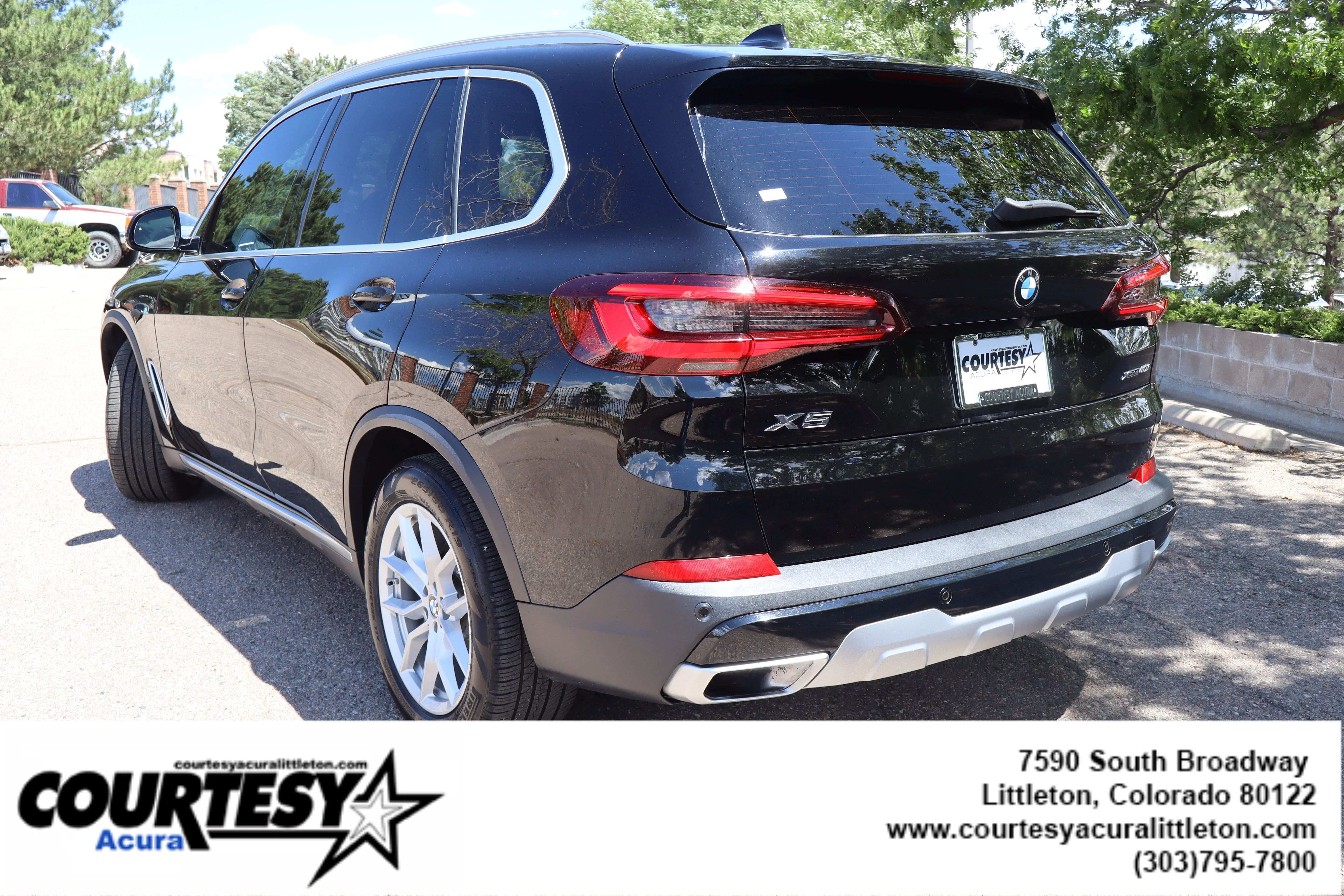 Used 2020 Jet Black BMW xDrive40i image 4