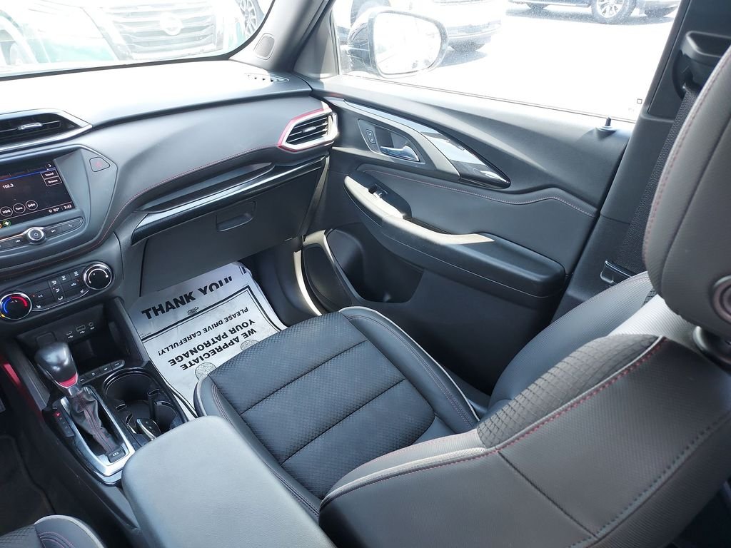 Used 2022 Black Chevrolet RS image 11