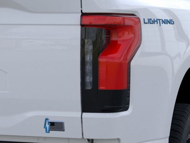 New 2024 Oxford White Ford FLASH™ image 21