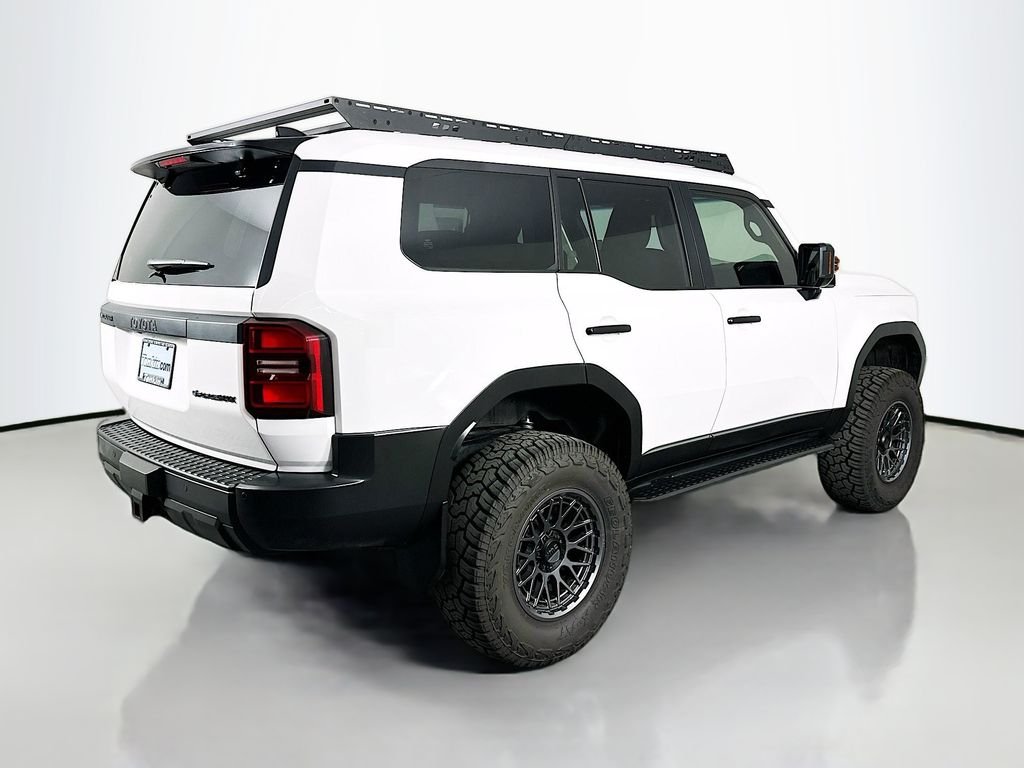Used 2025 Ice Cap Toyota 1958 image 8
