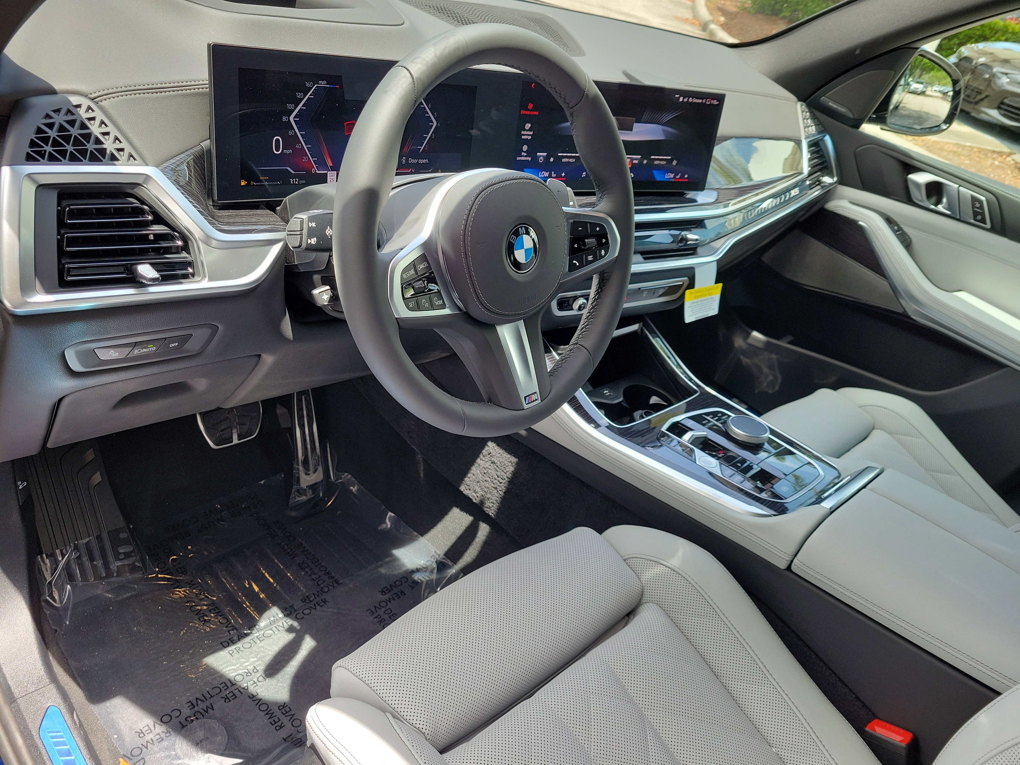 New 2026 Tanzanite Blue II Metallic BMW sDrive40i image 16