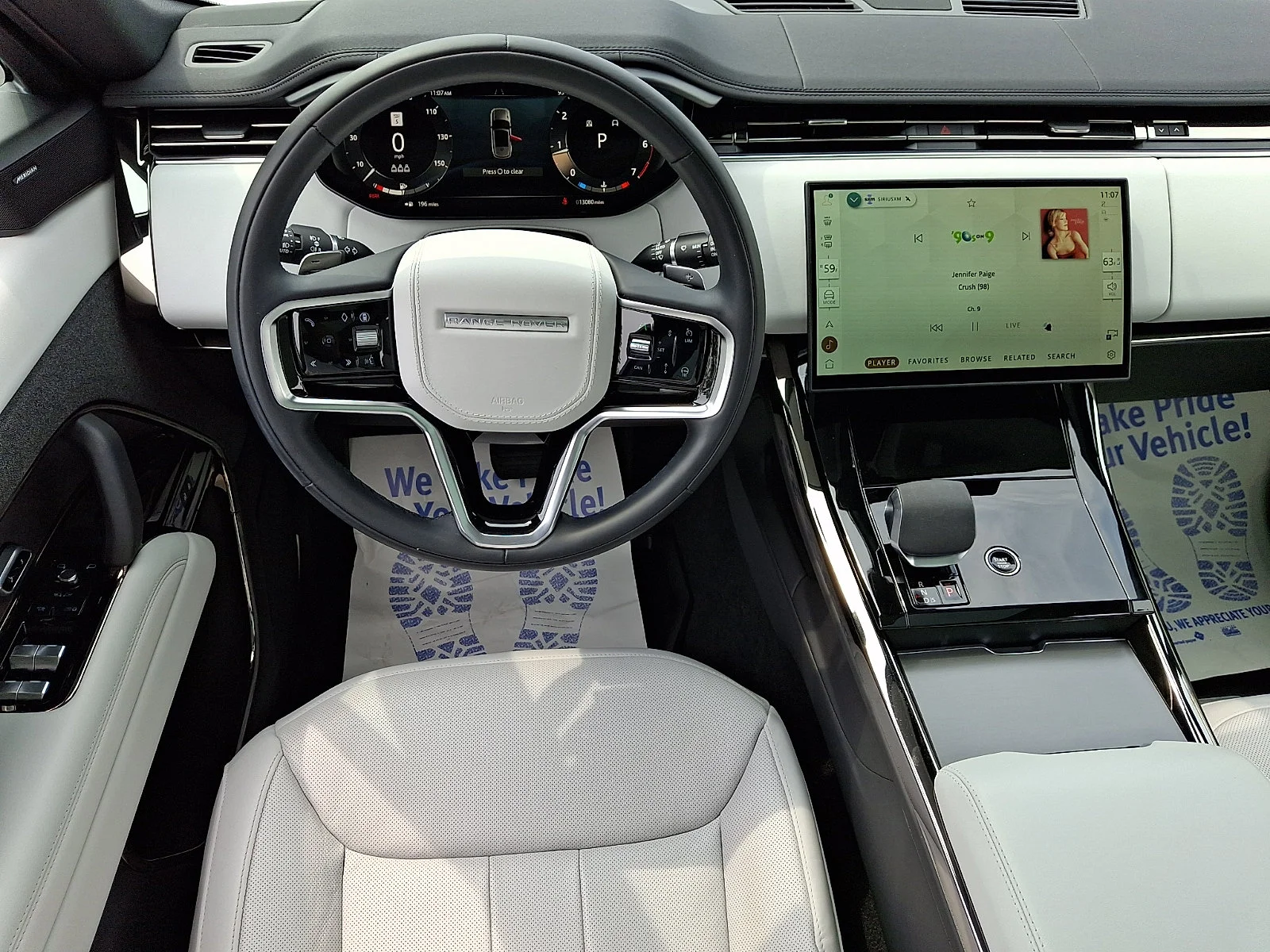 Certified Used 2024 Fuji White   1Aa Land Rover SE image 22