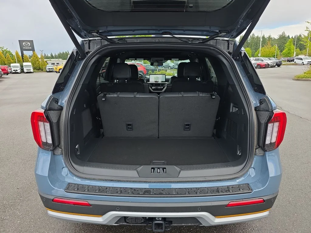 New 2026 Blue Ford Tremor image 29