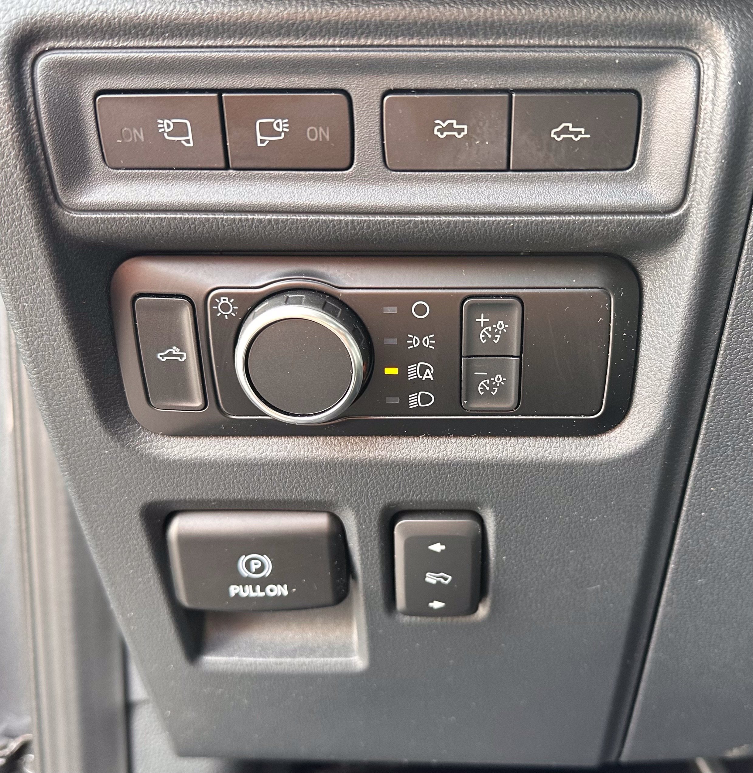 Used 2023 Carbonized Gray Metallic Ford LARIAT image 20