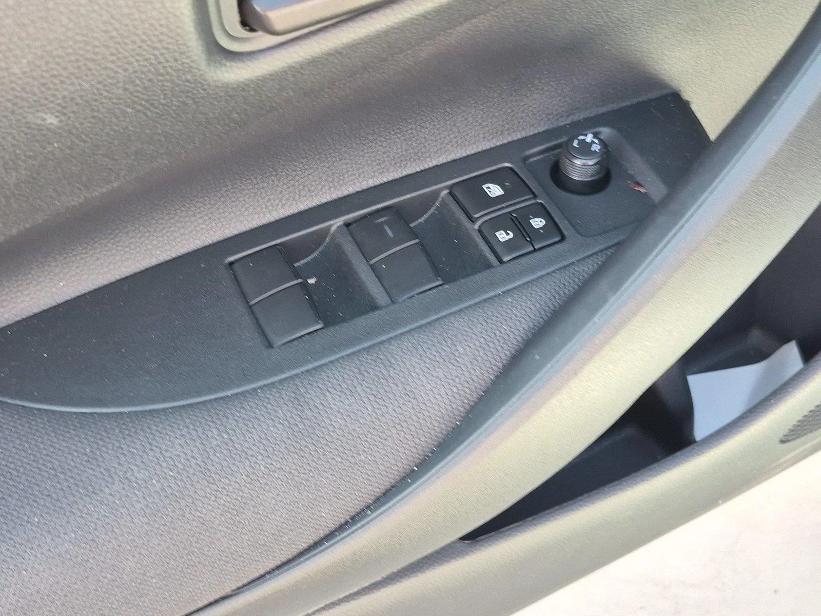 Used 2026 Ice Cap Toyota LE image 14