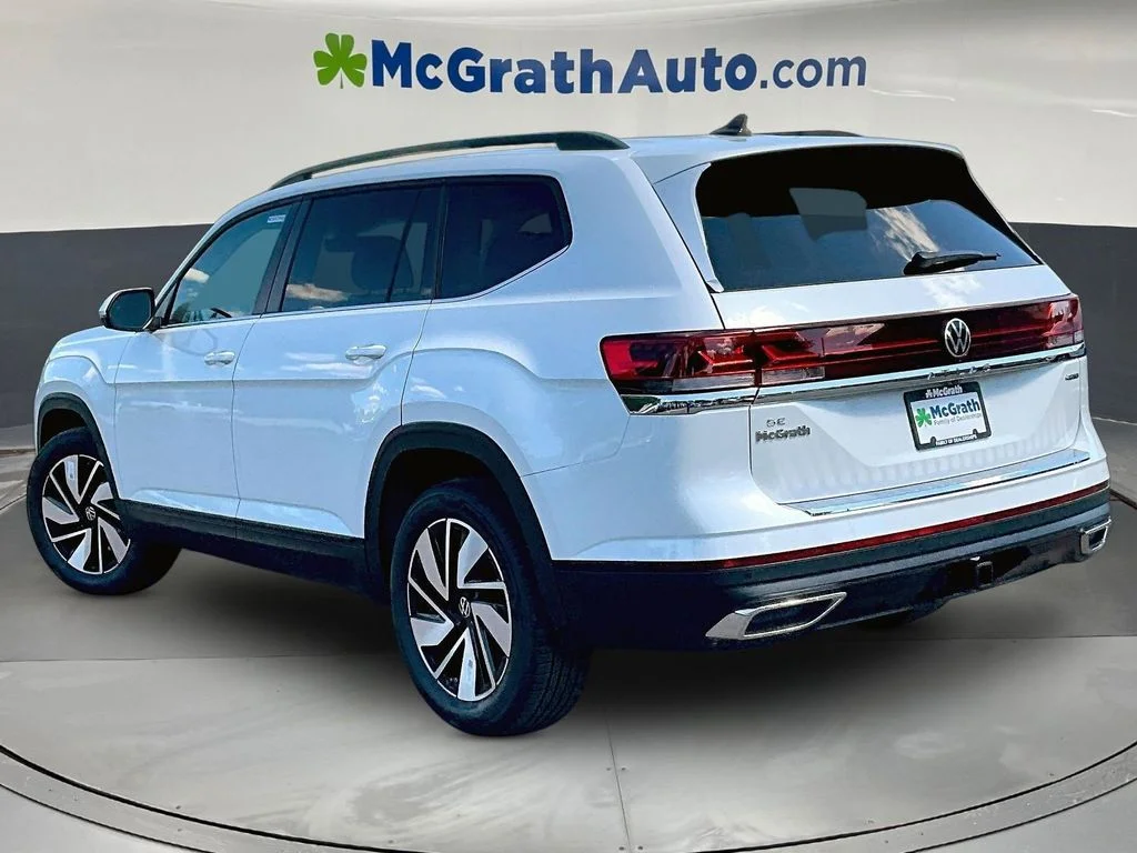 New 2026 White/off-white Volkswagen 2.0T SE w/Technology image 3