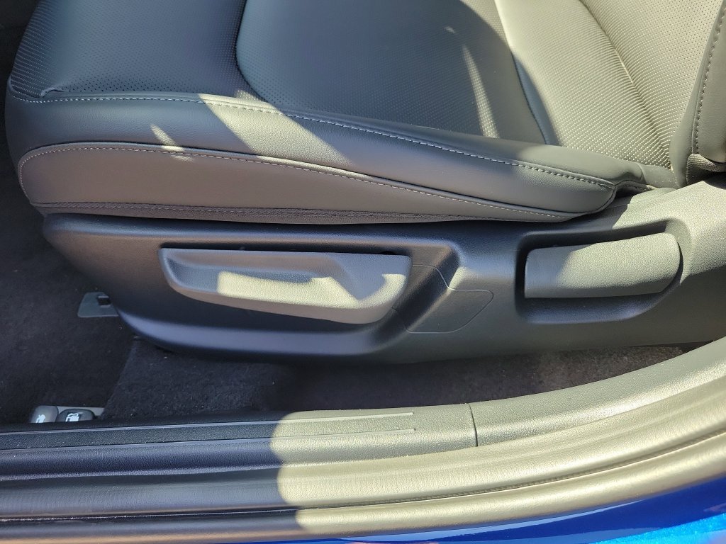 New 2026 Deep Sea Blue Kia EX image 22