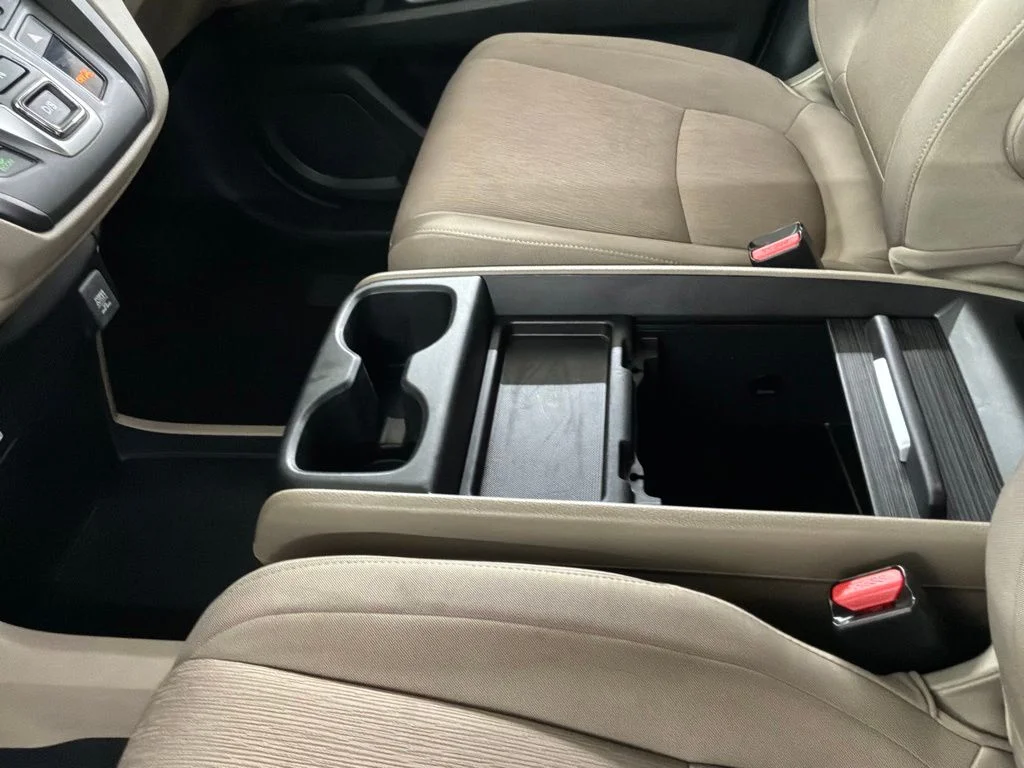 2023 Honda Odyssey EX - Photo 18