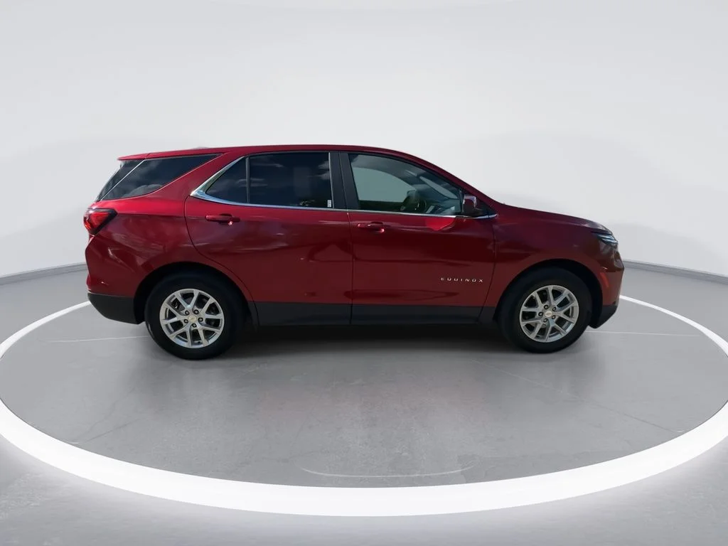 Used 2023 Red Chevrolet LT image 9
