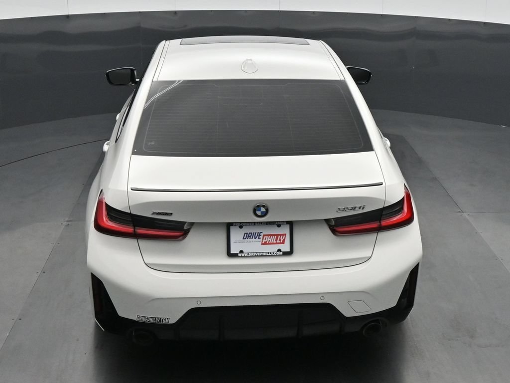 Used 2024 White BMW 330i xDrive image 21