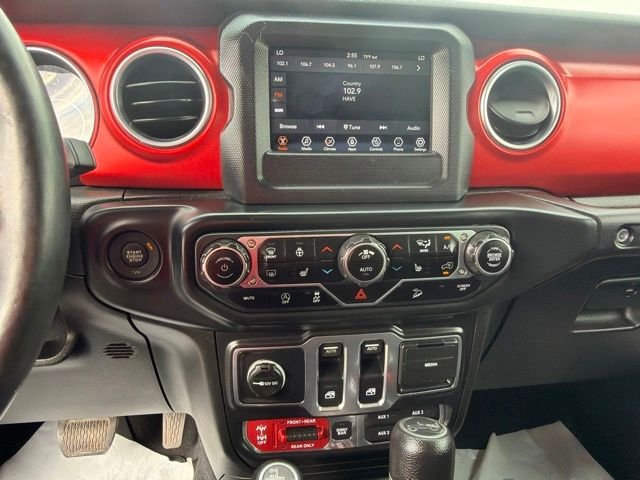 Used 2018 White Jeep Rubicon image 11