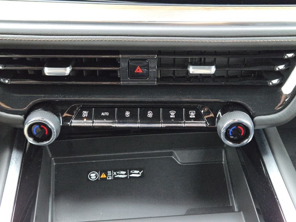 Used 2025 Black Chevrolet High Country image 20