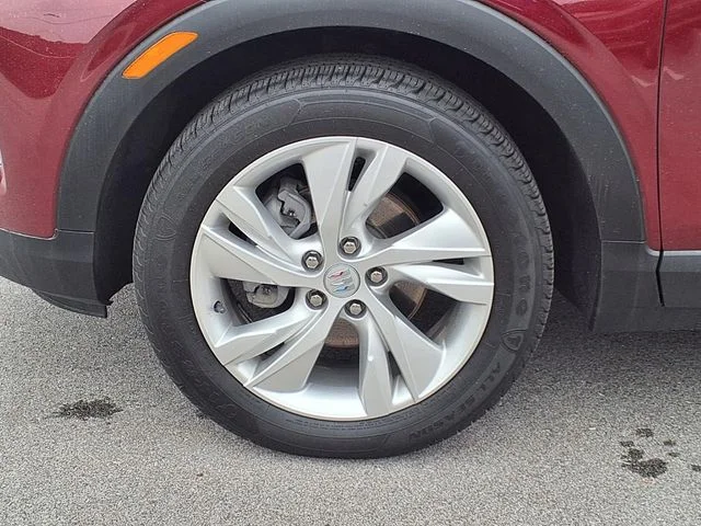 Used 2024 Red Buick Preferred image 11