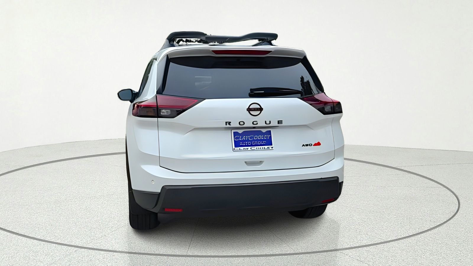 New 2026 Everest White Pearl TriCoat Nissan Rock Creek® image 8