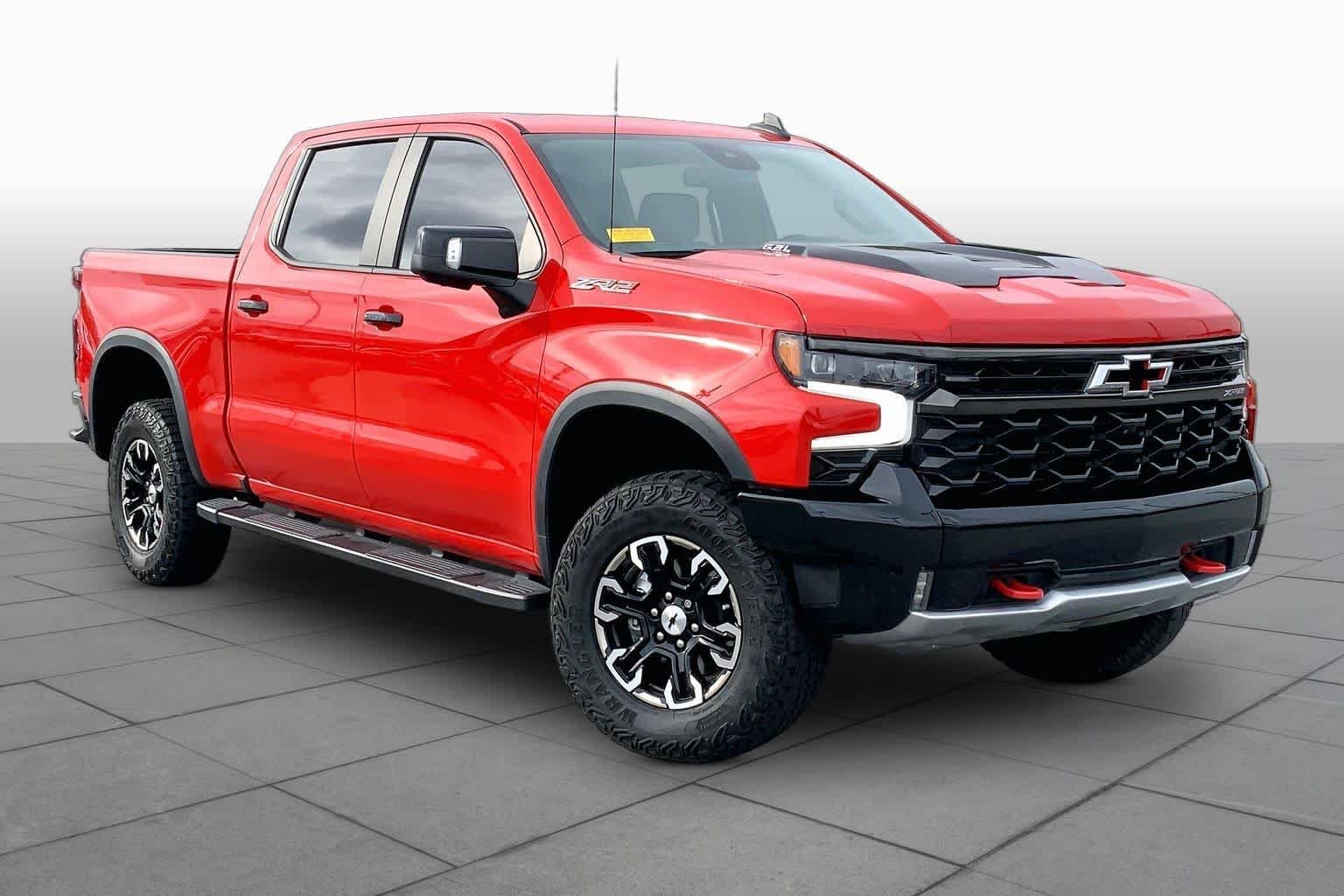 Used 2023 Red Hot Chevrolet ZR2 image 3